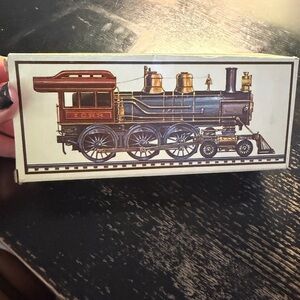 🔘Avon vintage cologne - NEW IN BOX